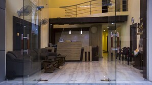 Reception - Hotel Sonargaon (Puri)