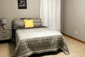 3 bedrooms, iron/ironing board, WiFi