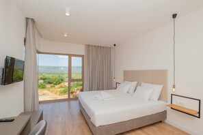 5 chambres, fer et planche à repasser, Wi-Fi, literie fournie