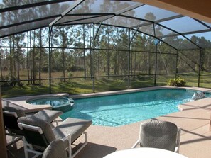 Beheizter Pool