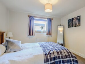 3 chambres, Wi-Fi gratuit, draps fournis