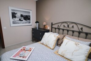 1 bedroom, iron/ironing board, bed sheets