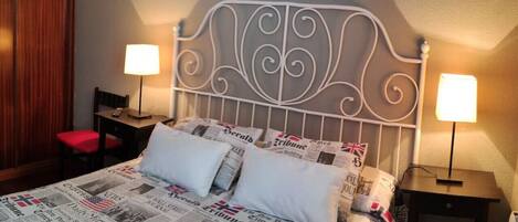 1 bedroom, iron/ironing board, bed sheets