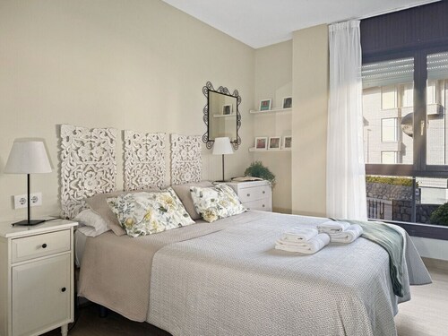 Apartamento en la playa con piscina - Azcona 6004