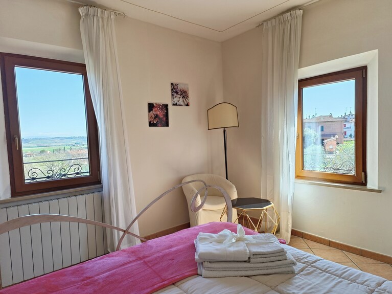 La Vinova Ancient House Walking Distance - A/c, Private Patio & Panorama - Montepulciano