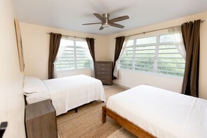 4 chambres, bureau, lit parapluie, Wi-Fi gratuit