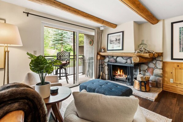 Condo (700 Monarch 201) | Living area