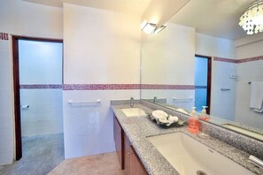 Hair dryer, towels, soap, shampoo