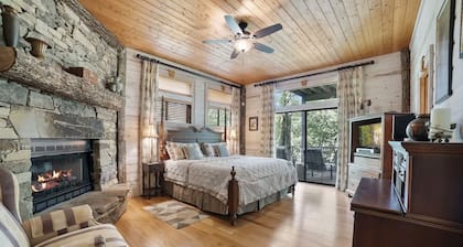 ⛰ Luxurious Highlands Mountain home/studio apartment. Perfect for families & pet