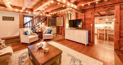 2 bedroom, 1.5 baths, full kitchen, comfortable living space with free parking