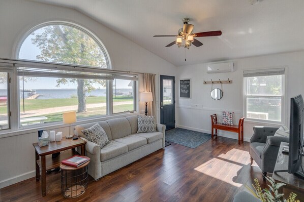 智能电视、DVD 播放器