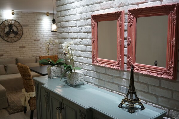 Interior entrance - Limani Friends Apartment (Sarandë)