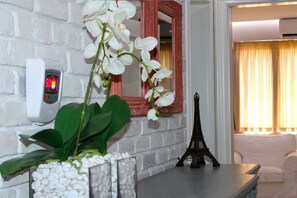 Interior entrance - Limani Friends Apartment (Sarandë)