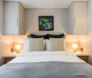 1 bedroom, iron/ironing board, Internet, bed sheets