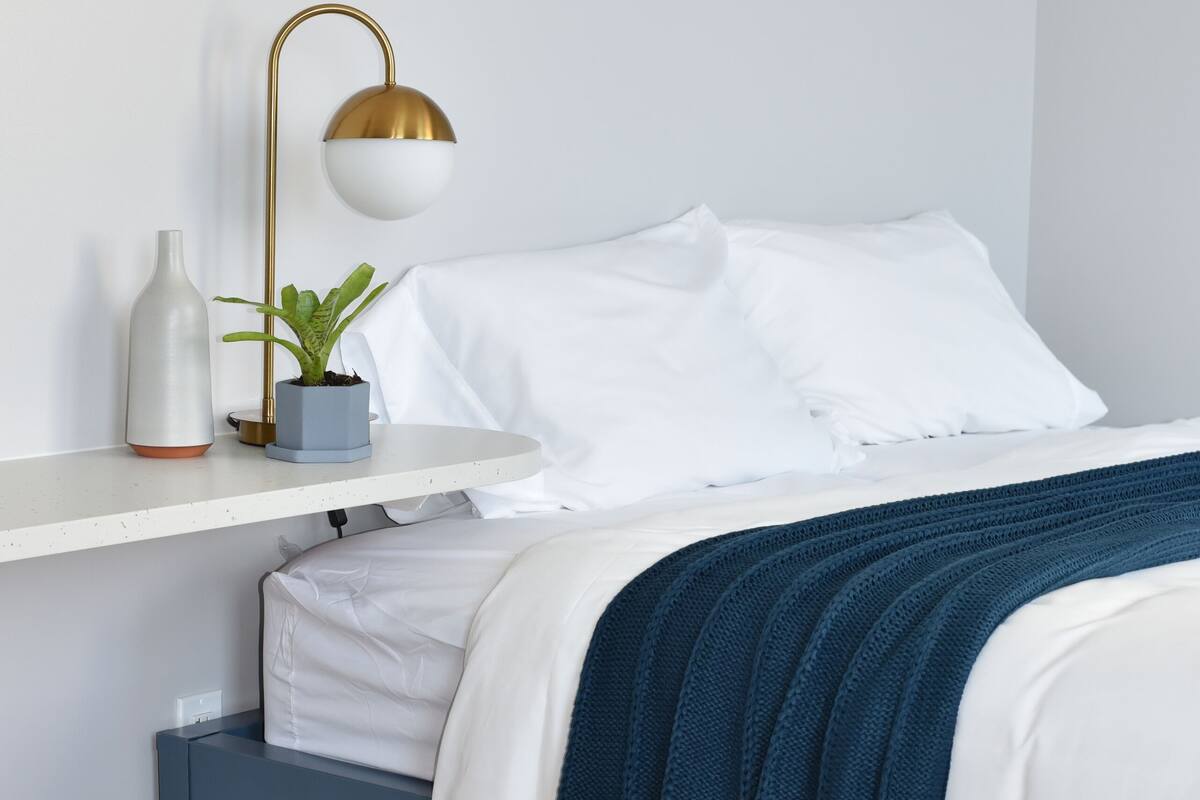 Luxe beddengoed, verduisterende gordijnen, gratis wifi, beddengoed