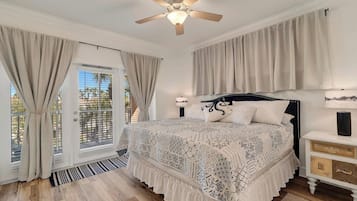 4 bedrooms, desk, iron/ironing board, travel cot