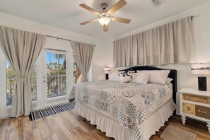 4 habitaciones, escritorio y tabla de planchar con plancha 