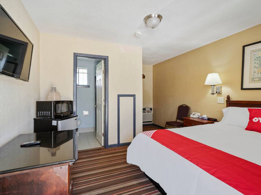 واي فاي مجانًا وملاءات أسرّة