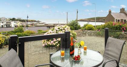 3 bedroom accommodation in Cemaes Bay