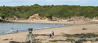 3 bedroom accommodation in Cemaes Bay