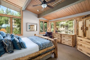 Condo (Aspenwood 2 bedroom plus loft J17) | 2 bedrooms, individually decorated, individually furnished
