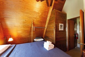 2 chambres, accès au Wi-Fi (inclus), literie fournie