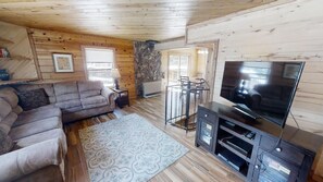 Televisio, takka, DVD-soitin