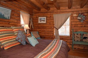3 bedrooms, bed sheets