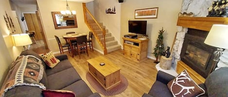 Smart TV, fireplace, DVD player