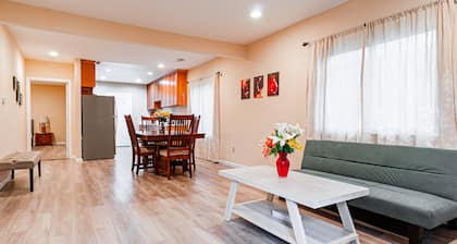 Luxury 3 BR Home By Levy's Great America Conv Ctr