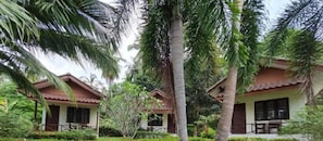 Garden View | 1 bedroom, free WiFi, bed sheets