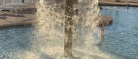 Piscine extérieure, piscine chauffée