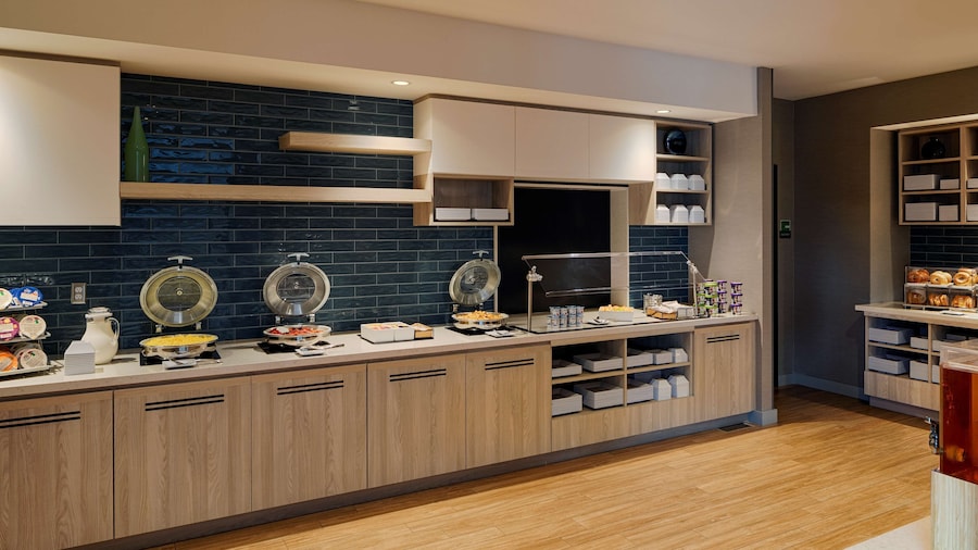 Hyatt House Columbus OSU / Short North