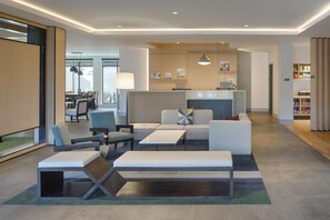 Lobby - Hyatt House Columbus OSU / Short North (Columbus)
