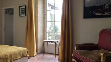 2 chambres, Wi-Fi, draps fournis