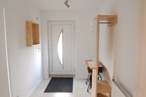 Interior - Wohnung mit Kamin Terrasse und Grill in der Nähe von Nürnberg (Burgthann)