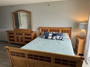 2 chambres, bureau, fer et planche à repasser, Wi-Fi gratuit