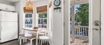 3BDR w/ Golf Cart + Beach Gear Incl. | 2 Lounge Areas | Site 1512