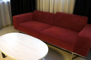 Living area - Jinjiang Inn (Lianyungang Xinpu Park Pedestrian Street) (Lianyungang)