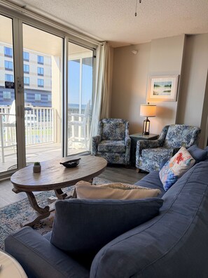 Smart TV, DVD player