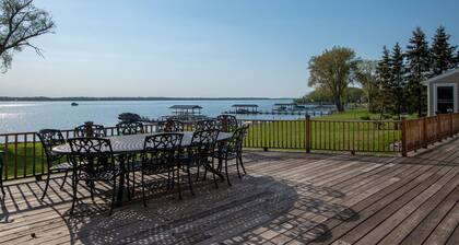 La Bella Vita: Spectacular Cayuga Lake Sunsets!