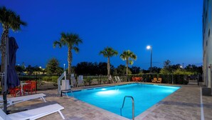 Pool - SPOT X Hotel Orlando/Intl Dr by The Red Collection (Orlando)