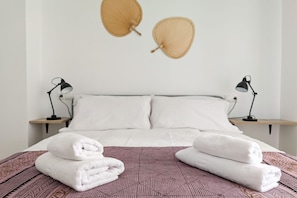 1 bedroom, Internet, bed sheets