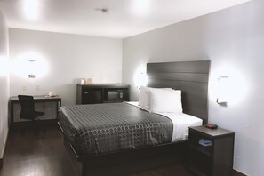 Room, 1 King Bed, Non Smoking