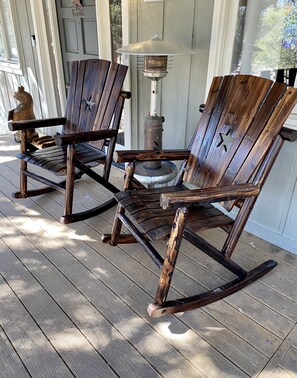 Terrace/patio - Cabin w/ Outdoor Fun! Firepit, Playset, BBQ & More (Payson)