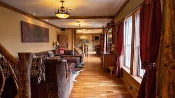 Smart TV, fireplace, video games, DVD player