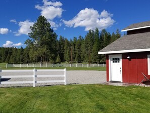 Exterior - Charis Barn Suite (Whitefish)