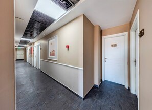 Hallway - Dedem Hotel Express-Istanbul Airport (Arnavutköy)