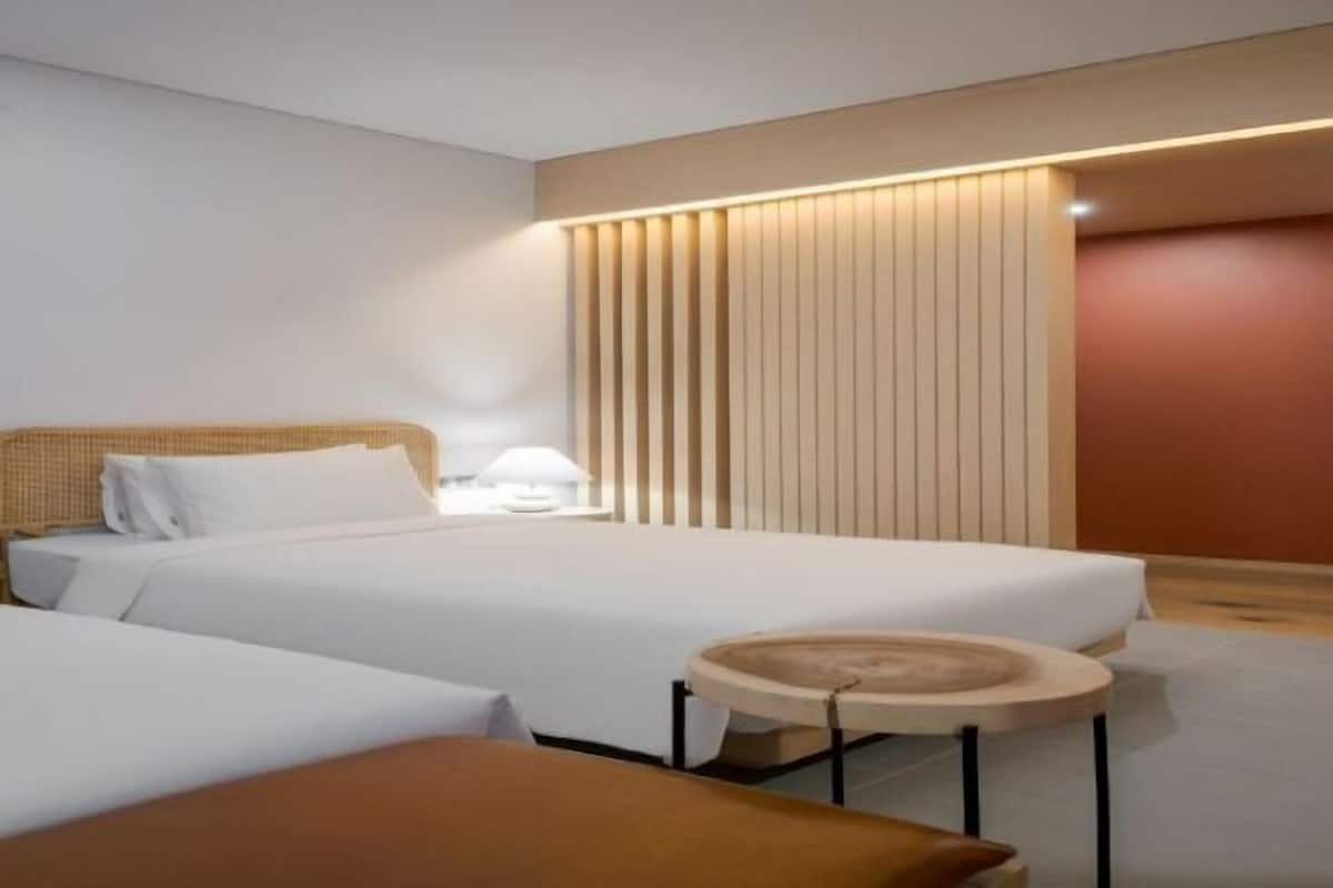1 bedroom, desk, soundproofing, free WiFi