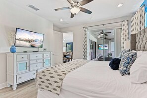11 Schlafzimmer, Bügeleisen/Bügelbrett, Reisekinderbett